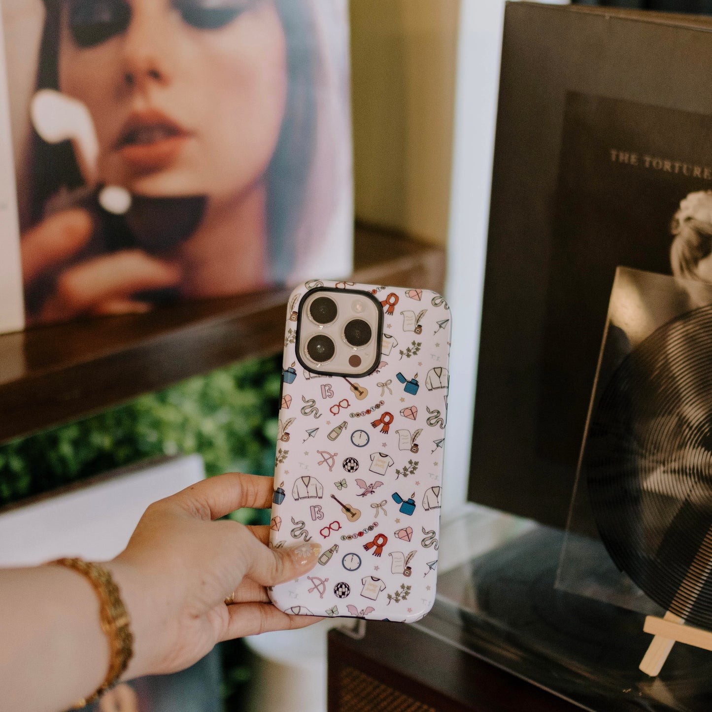 T.S. Icons Tough Phone Case